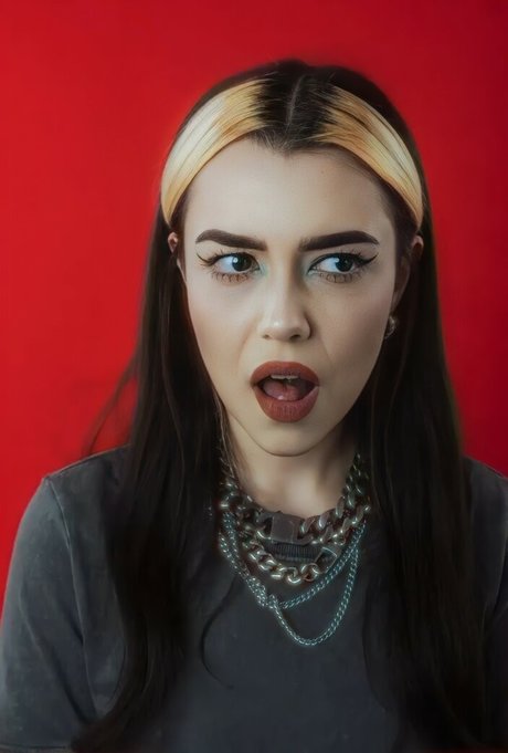 Violet Orlandi best model image