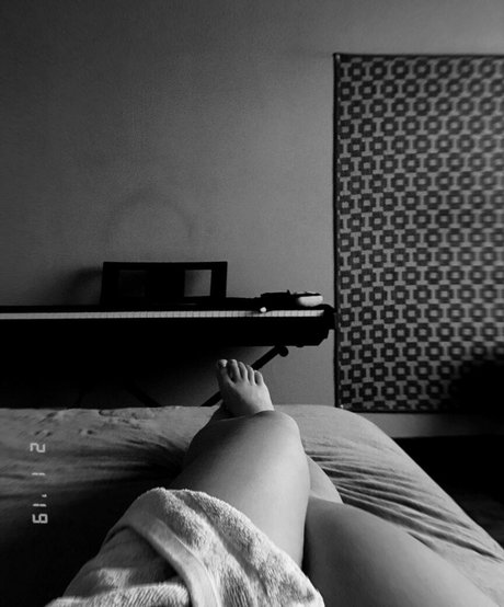 Violet Orlandi nudes model pictures