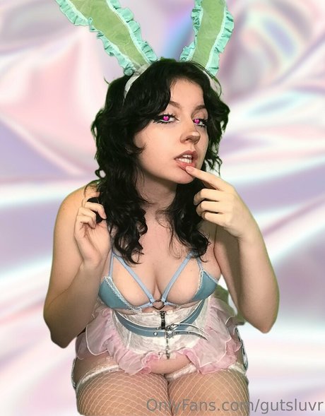 Gutsluvr model best galleries