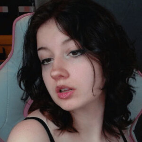 Gutsluvr star sexy images