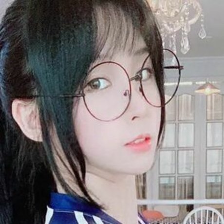 Heihwa sexy pornstar image