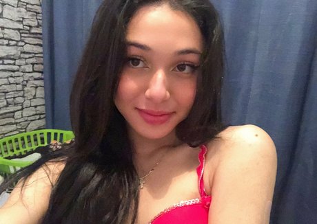 Luana Moraes star high quality photos