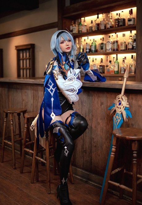 Peachymilky pornographic model image