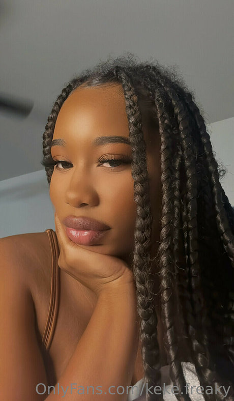 IeshaMarie20 star erotic photo