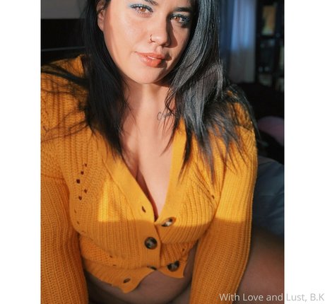 thebreanakhalo star pretty photos