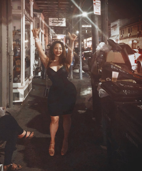 Dajinism top model img