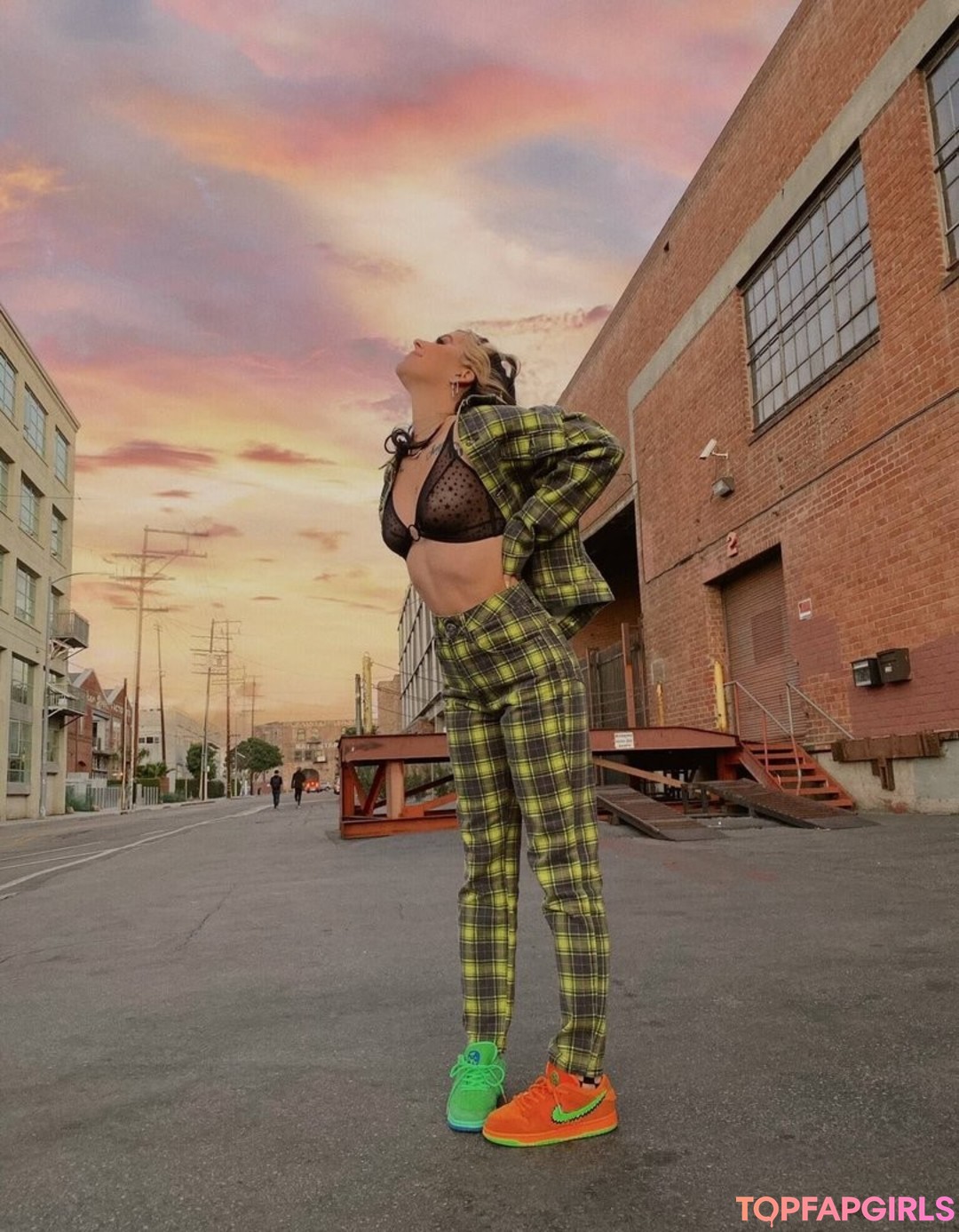 chubby kitty onlyfans pornos image