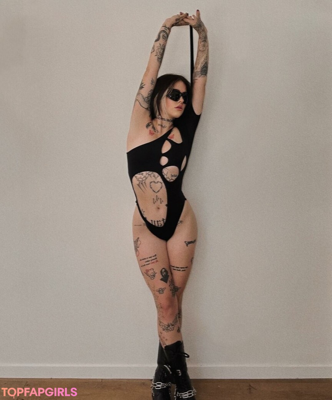 milf yoga onlyfans hot naked pic