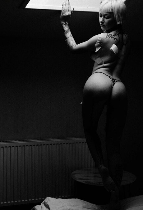 flat chested onlyfans sexy nudes image