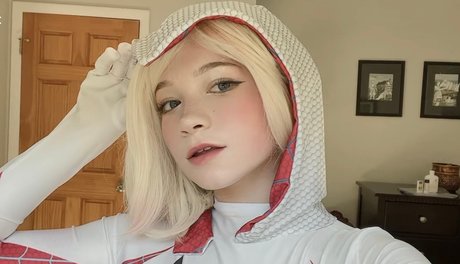 Rockruff nice actress pics