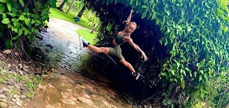 niaaliyah Photo Gallery