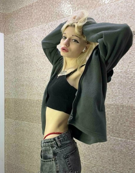 skinny tyan pretty pornstar photo