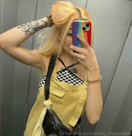 skinny tyan high quality actress image