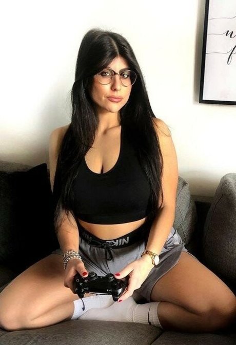 amateur mom onlyfans art xxx pic