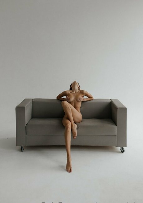 flat chested onlyfans free xxx photo