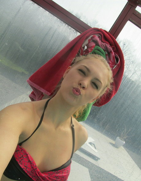 sexy latina onlyfans free nude image