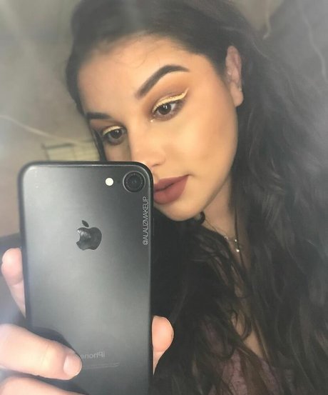 Ilianna naked pornstar pictures