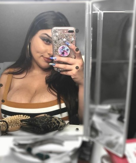 Ilianna adult actress photos