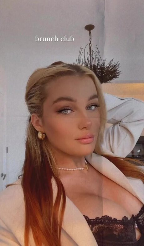 huge fake tits onlyfans best archive