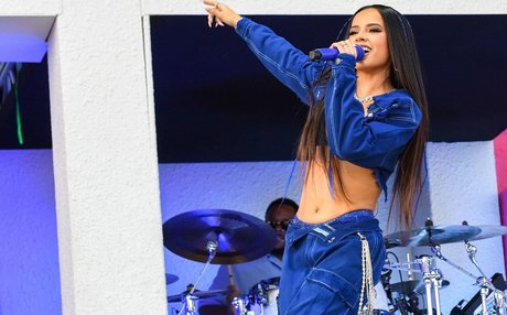 Becky G naked actress pictures