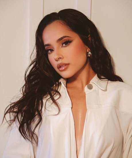 Becky G best model pics