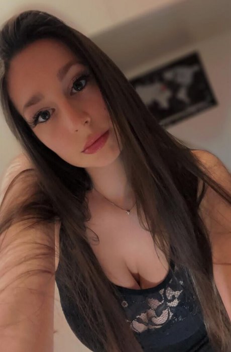 Letizia Ceresa perfect star galleries