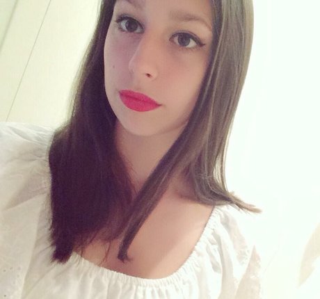 Letizia Ceresa erotic actress img