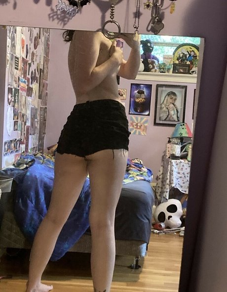 Maskedmouththrowaway U star hot photos