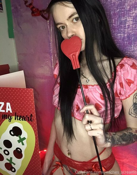 peacheyscreams star pretty pic