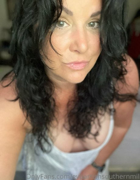 evparrish hot pornstar picture