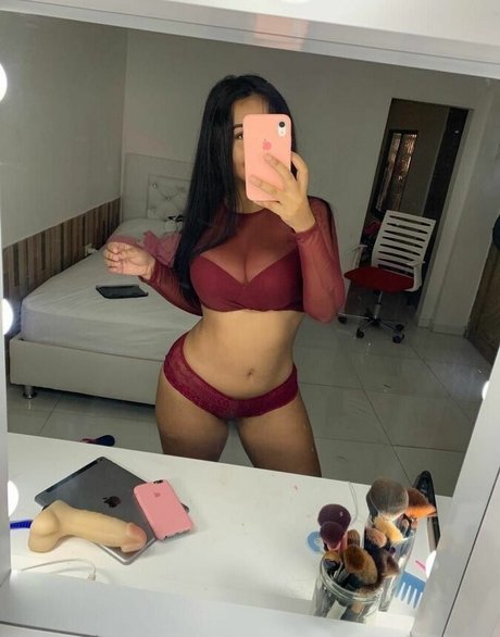 blonde babe onlyfans porno pictures