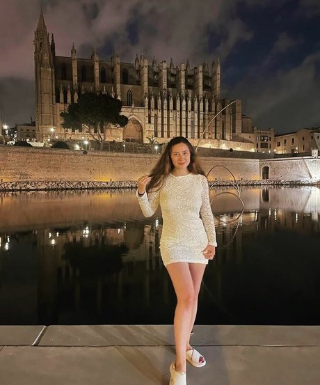 Little BabeVIP top pornstar picture