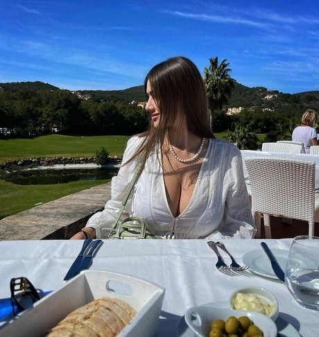 fat girls onlyfans art nude picture