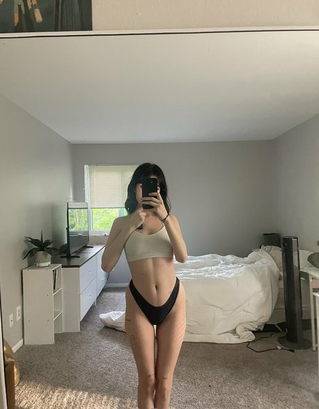 xxx asian onlyfans hot pic