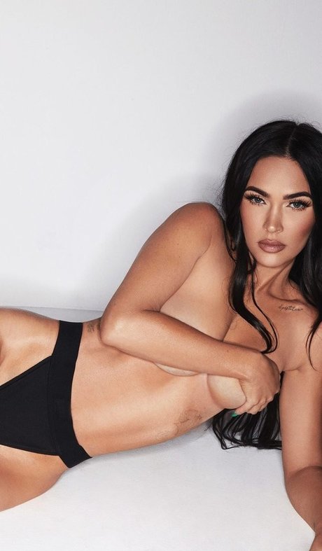 Megan Fox high quality pornstar images