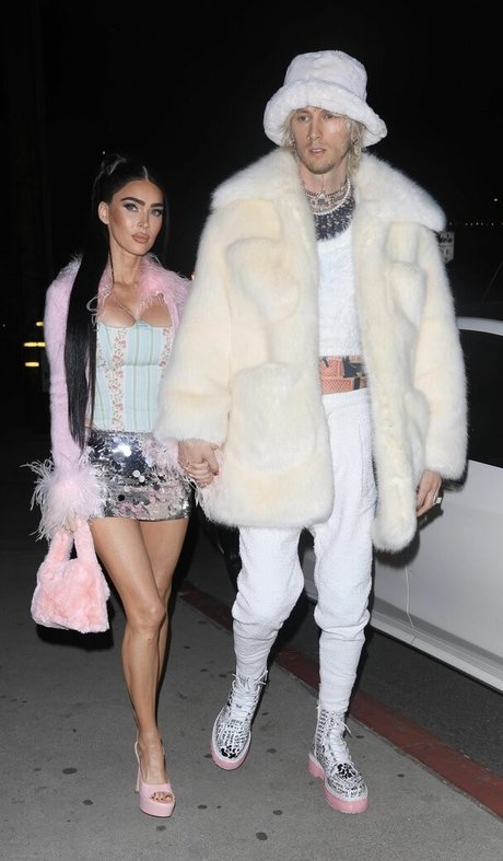 Megan Fox model free photos