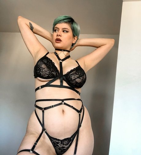 Moonvvenus porn actress pic