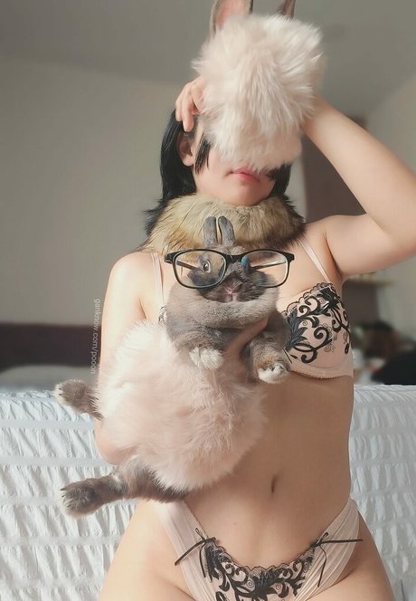 asian blonde onlyfans sex pic