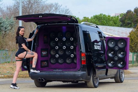 Yagmur Simsek_ hot pornstar img