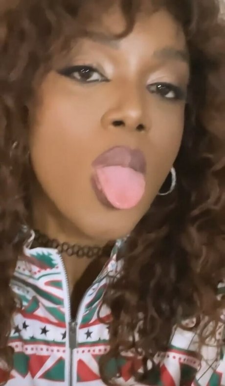 Iza Cantora sex star images