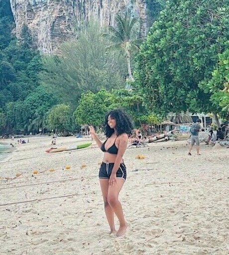 Key Plays pornstar sex photos