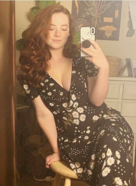 Goodnight Moon star hot pictures