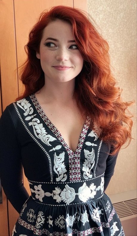 Goodnight Moon adult star images