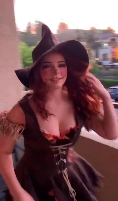 Goodnight Moon exclusive actress photos