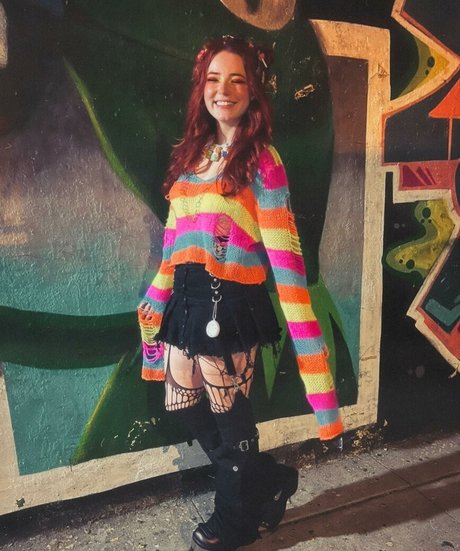 Goodnight Moon model porn photo