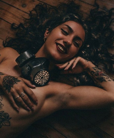 curvy kitty onlyfans sex picture