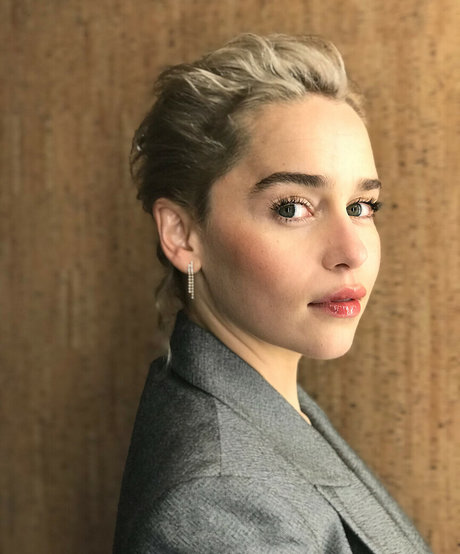 Emilia Clarke star high quality pic