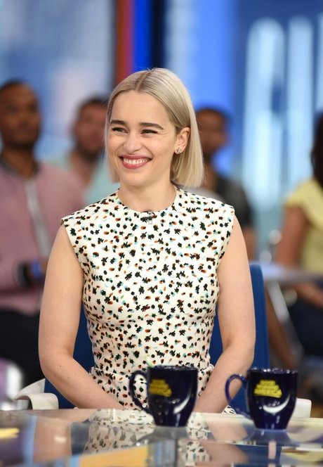 Emilia Clarke pornographic actress image