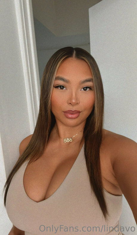 Linda Vo pornographic actress galleries