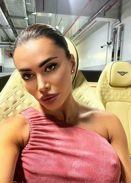 elena beautybb naked star pictures